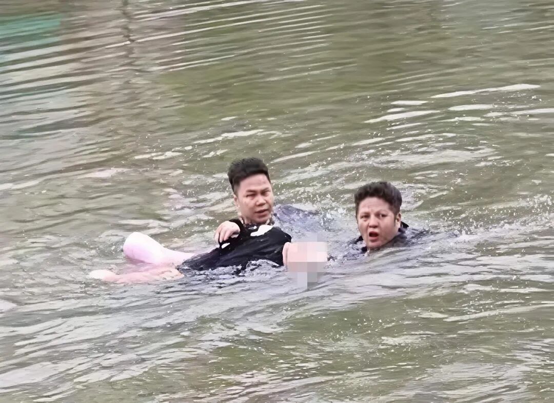 危急时刻冲锋在前 凡人善举彰显本色&mdash;&mdash;记苍南好人陈芝上勇救落水群众